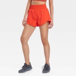 3in High-rise Crinkle Running Shorts (XL)